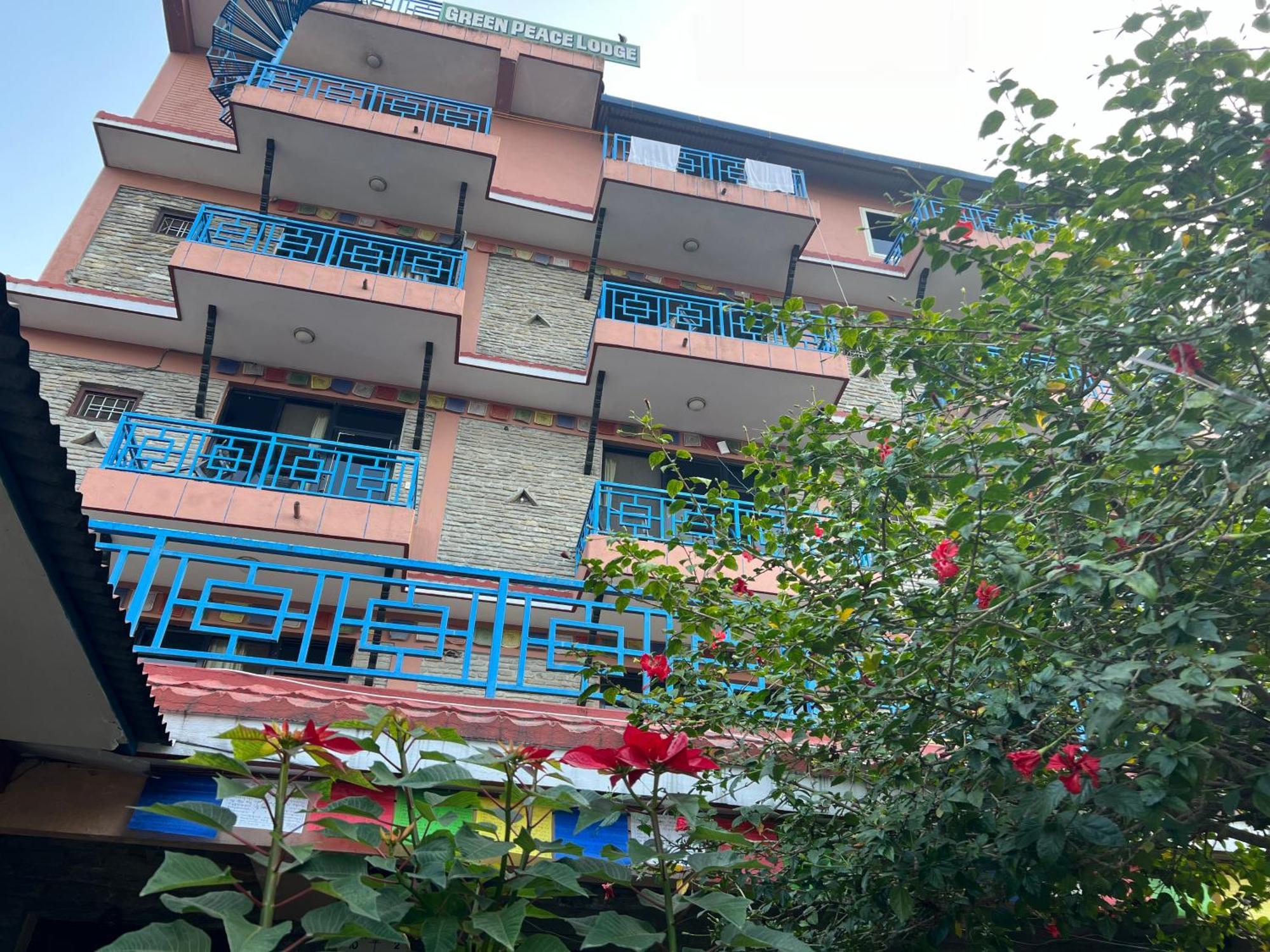 Little Pilgrim Family Lodge Pokhara Ngoại thất bức ảnh